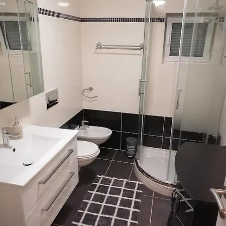 Matea Appartement *